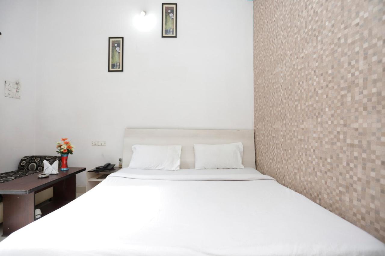 Spot On 39940 Shree Shine Hotel Satna Zewnętrze zdjęcie